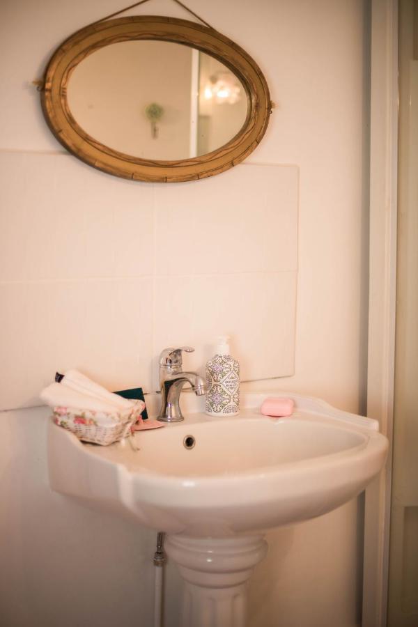 The Vintage Bed And Broc' Saint-Calais Exterior foto